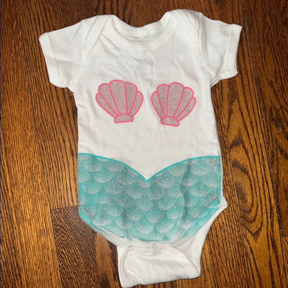 Glittery Mermaid Onesie - Francesca’s 0- 6 months